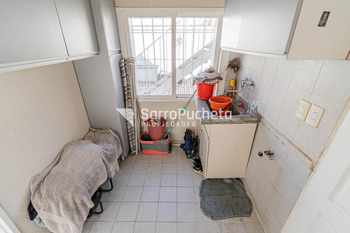Venta Casa 5 Ambientes Con Garaje, Quincho Y Piscina En Haedo.