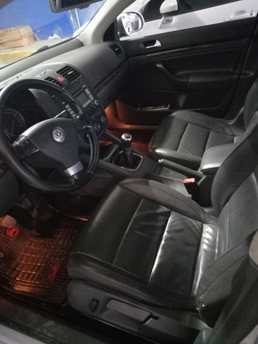 Imagen 7 de 7 de Volkswagen Vento 1.9 I Luxury 2009