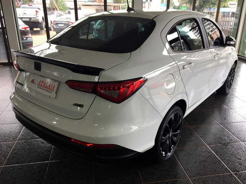 Imagem 3 de 15 de Fiat Cronos 1.8 Flex Hgt At6