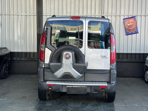 Fiat Doblo Adventure Locker 1.8 Flex