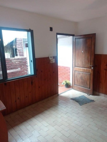 Casa En Venta - 1 Dormitorio 1 Baño - 57mts2 - Villa Lynch, General San Martín