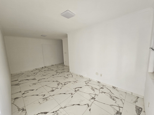 1 Dorm 2 Wcs Em Santos 77mts2 Uteis
