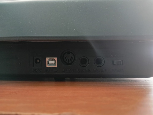 Controlador M Audio Keystation 88 Mk3 Teclado Midi 88 Teclas Negro (Usado)