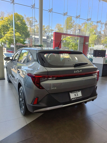 Kia K3 1.6 Lx Hatchback Mt