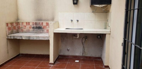 Imagen 9 de 10 de Departamento En Venta En La Mora