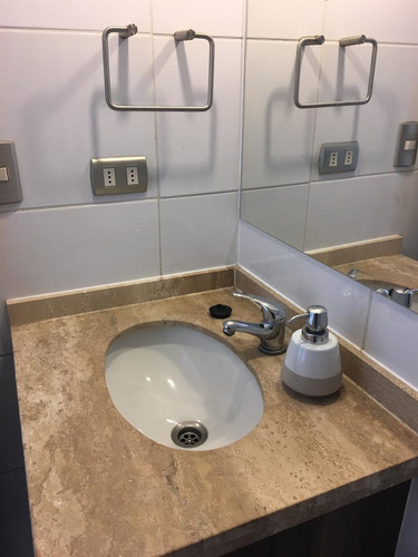 Dpto Venta Home Estudio, Metro Moneda Y U.de Chile Santiago