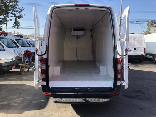 Imagem 10 de 11 de Sprinter Refrigerada