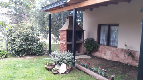 Imagen 13 de 14 de Cabaña En Bariloche Con Costa Al Lago Nahuel Huapi (turismo)