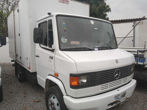 Mb 710/10/11 Branca Com Bau