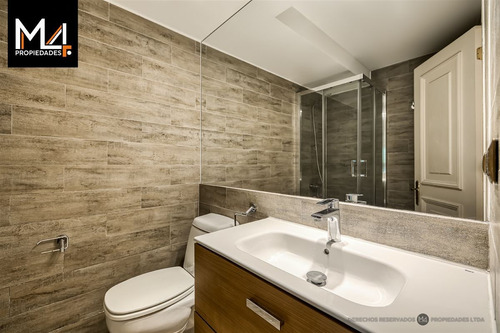 Departamento Amplio En Arriendo De 4 Dorm. En Las Condes