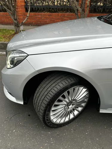 Automóvil En Perfecto Estado