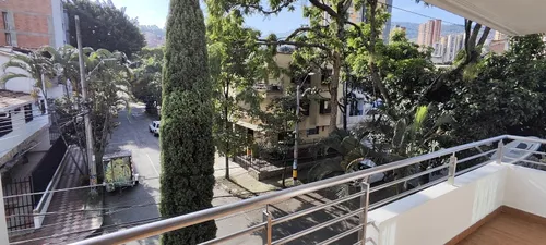 Apartamento En Barrio Los Colores