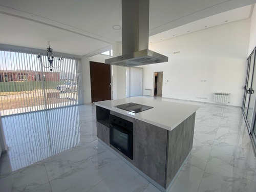 Imagen 5 de 24 de Casa En Alquiler Ubicado En San Vicente, G.b.a. Zona Sur