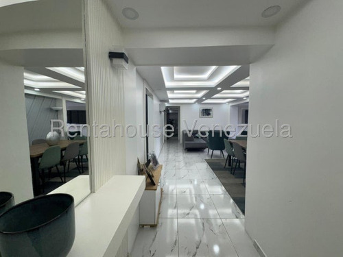 Apartamento En Venta Santa Paula 25-14873 Lv