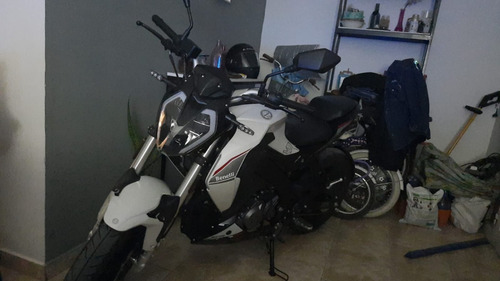 Imagen 2 de 3 de Benelli 180s