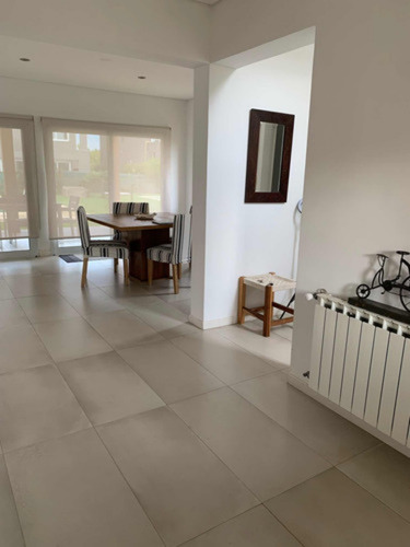 Casa En Alquiler Amoblada Con 3 Habitaciones En Araucarias Puertos Del Lago
