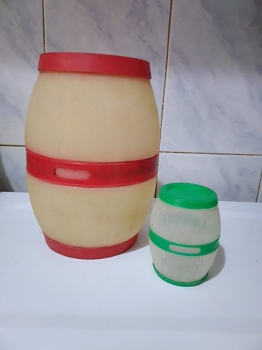 Antiguos Tarros Cocina,plastico,forma Barril, Retro