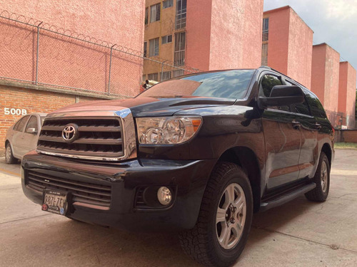 Toyota Sequoia 4.6 Sr5 Piel Mt