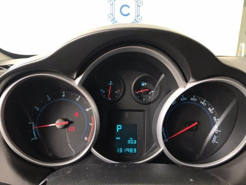 Imagem 7 de 10 de Cruze 1.8 Lt 16v Flex 4p Automático
