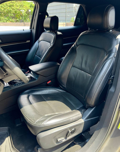 Ford Explorer Sport V6 4x4