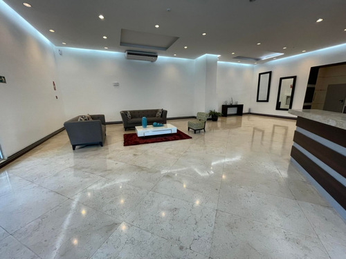 Imagen 7 de 21 de Venta De Apartamento De 156 M2 En Ph Kolosal Towers, San Francisco 22-7595gg