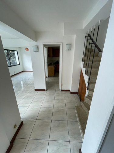 Arriendo Casa Uso Comercial O Familiar