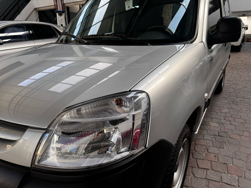 Peugeot Partner 1.6 Hdi Furgon Confort 92