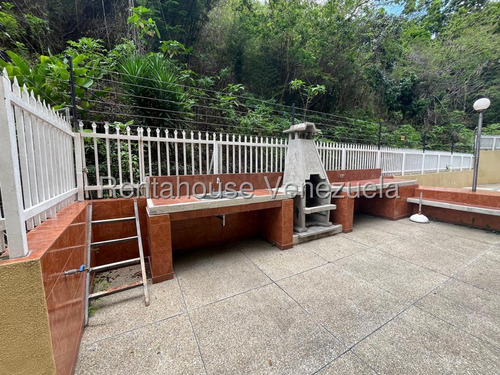 Apartamento En Venta Prados Del Este 25-21644. Jt