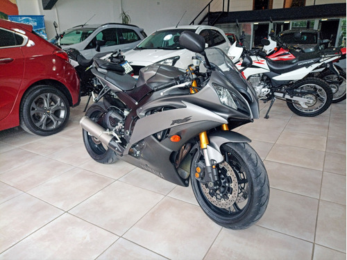 Imagen 2 de 15 de Yamaha Yzf R6