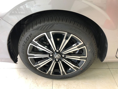 Imagen 2 de 11 de Toyota Yaris G