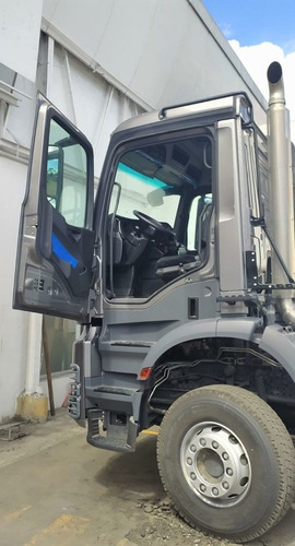 Mercedes-benz Arocs 4142k Cuatro Manos