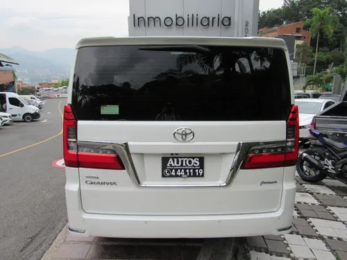 Toyota Granvia Cc2800 Diesel Automatica 4x2 6 Psj