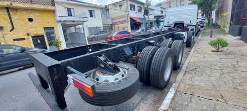 Imagem 5 de 12 de Mercedes Benz 2429 Atego 8x2 No Chassi