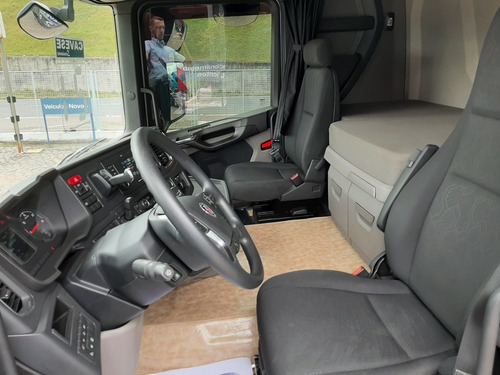 Imagem 8 de 11 de Scania Rh450 6x2 Ano 2020/2021