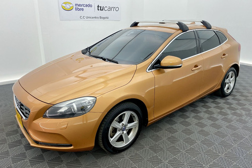 Volvo V40 1.6 T4 KINETIC  2013