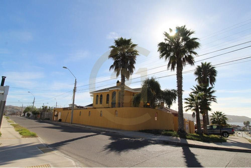 Se Vende Casa En La Herradura Oriente, Coquimbo.