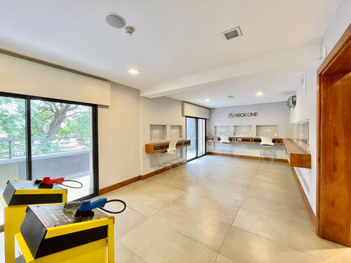 Venta De Local Comercial En Punta Carretas Con Renta
