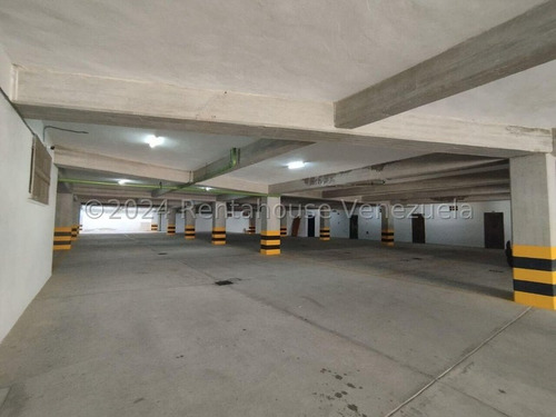 Exclusivo Apartamento En Conjunto Residencial De Alto Nivel La Trigaleña 24-16836