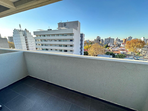 Venta Dpto 2 Amb C.cochera En Stoslugares-permuta-