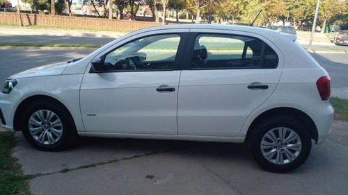 Imagen 7 de 15 de Volkswagen Gol Trend 1.6 Trendline 101cv 2017