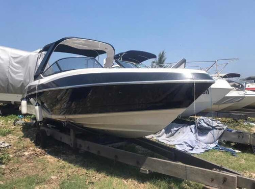 Lancha Ventura 250