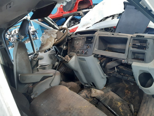 Imagem 6 de 7 de Sucata Ford Transit Chassi 2.4 Tdci Diesel 2011 Retirar Peça