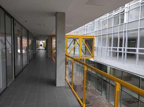 Local Con Parqueadero Privado - Centro Empresarial Durdan - Duitama Boyacá