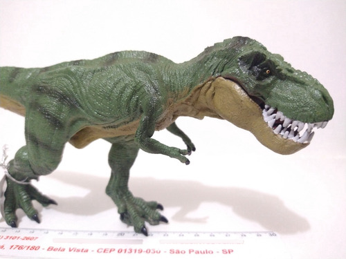 Boneco Dinossauro Tiranossauro Styracosaurus Jurassic Park