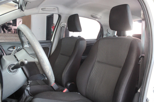 Toyota Etios 1.3 16v X 5p