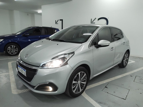 Imagen 11 de 25 de Peugeot 208 Feline Mt 1.6