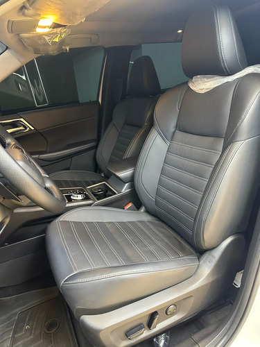 Mitsubishi Outlander 2024