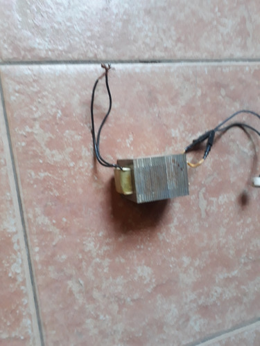 Transformador 220 A 12 Volt. 50watts. 4,5 Amp. (Usado)