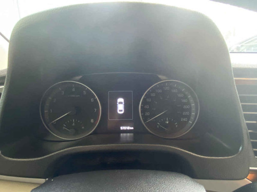 Imagen 15 de 15 de Hyundai Elantra 2018 4p Limited Tech Navi L4/2.0 Aut