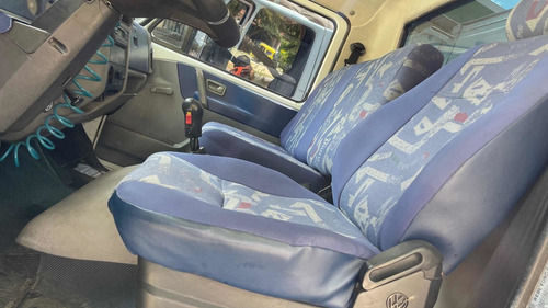 Imagem 5 de 8 de Volkswagen 17-180